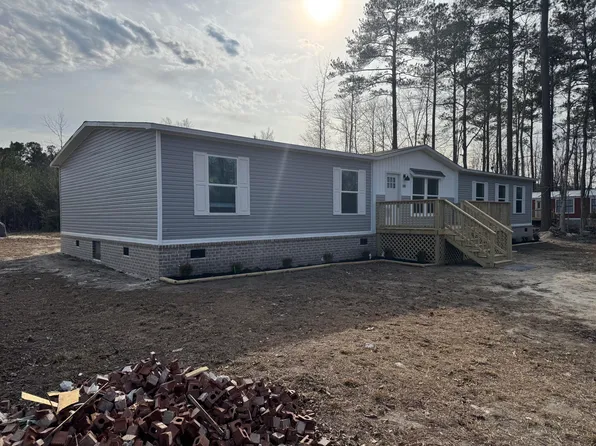 249 Ash Hill Dr, Eutawville, SC 29048