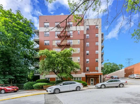 11 Balint Drive #346, Yonkers, NY 10710
