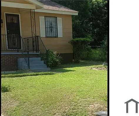 3833 Warner Ave — Photo 9