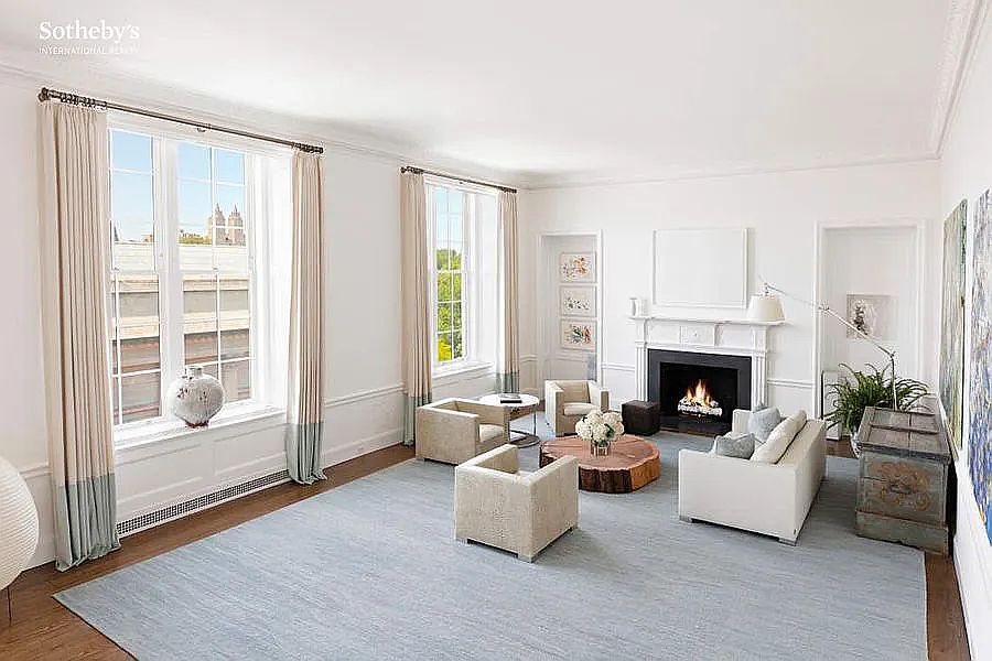 1st image of 1020 5th Ave #7