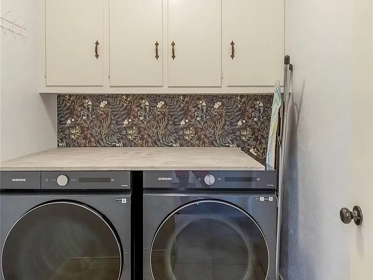 3100 Natalie Dr — Photo 34