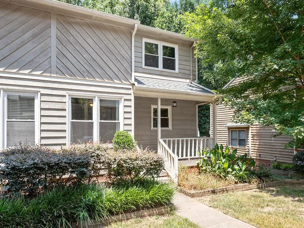 107 Inverness Ct, Cary, NC 27511