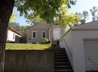 212 7th St, Havre, MT 59501