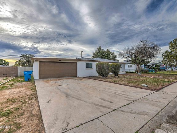3rd image of 8234 N 28TH Drive