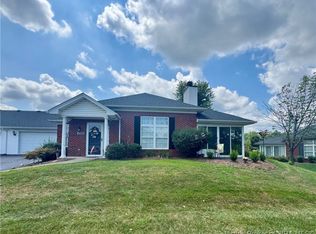 3508 Stonecreek Cir #A, Jeffersonville, IN 47130