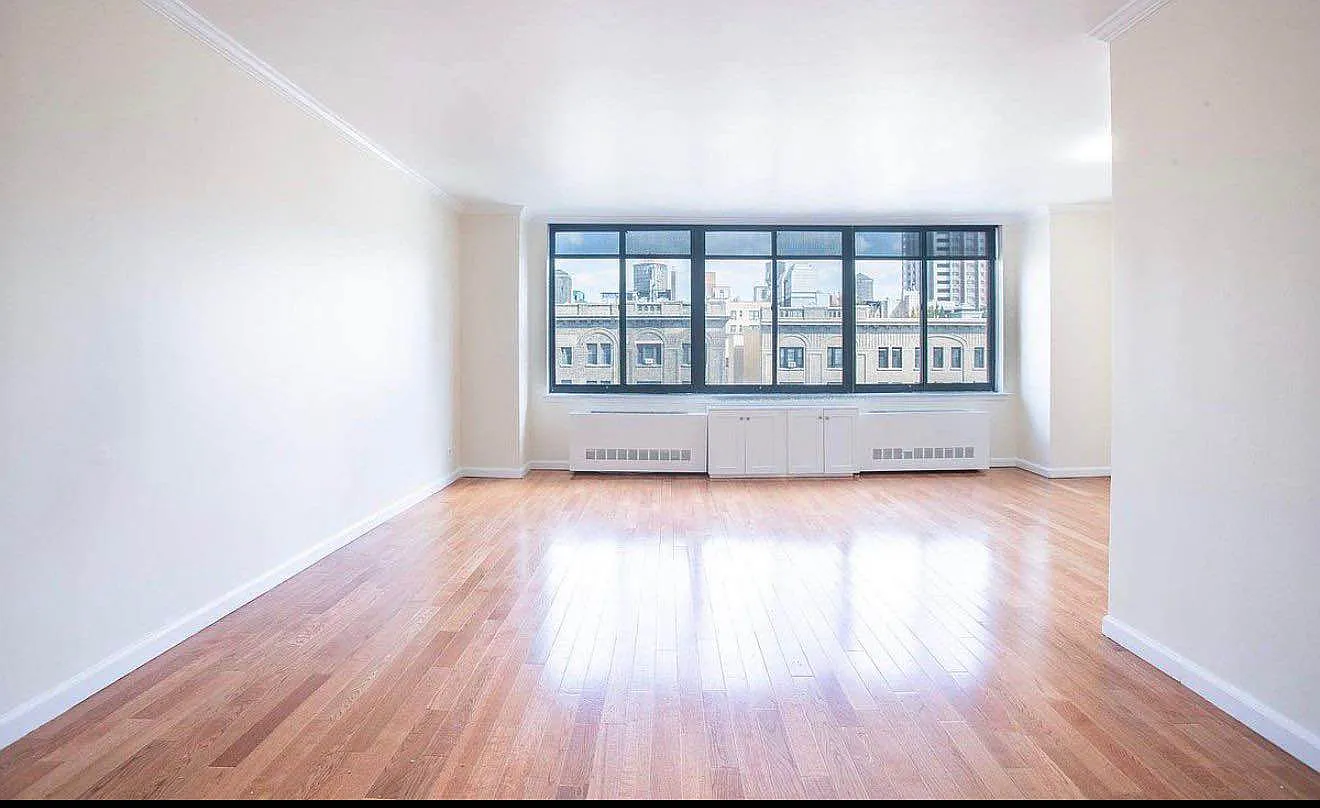 250 West 89th Street — Photo 1