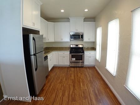 5th image of 25 Argonne Ave APT 06
