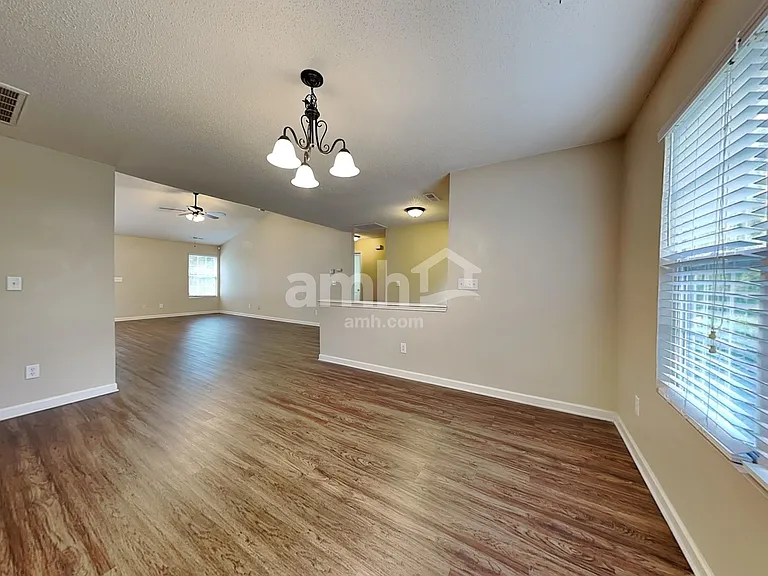 3087 Canterbury Park Dr — Photo 8