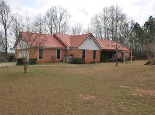 271 Lonnie C Rd, Millport, AL 35576