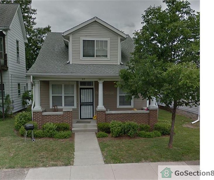 2nd image of 819 S Grant St