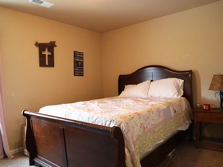 131 Edna St #B — Photo 12