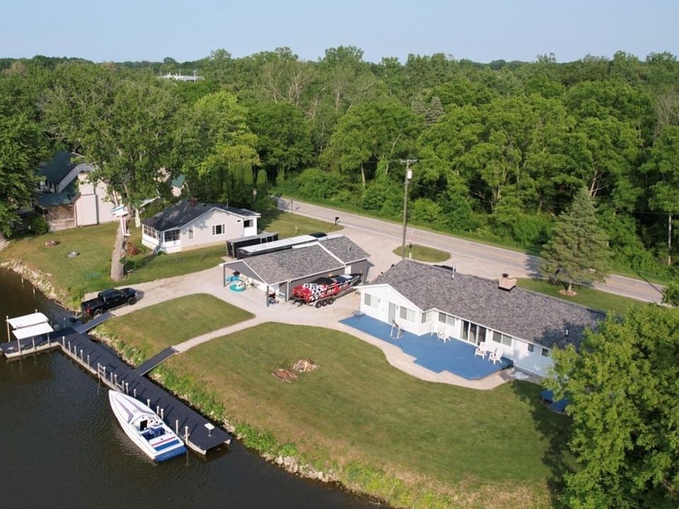 1st image of 3623 Strawberry Ln