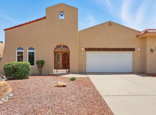 373 Taylor Rd NE, Los Lunas, NM 87031