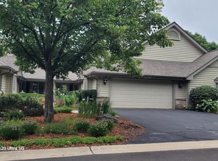 N14W30214 High Ridge Rd, Pewaukee, WI 53072