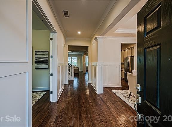 2nd image of 614 Academy St