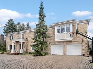 6625 N Le Mai Ave, Lincolnwood, IL 60712
