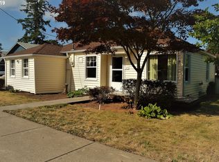 189 N Broadway St, Estacada, OR