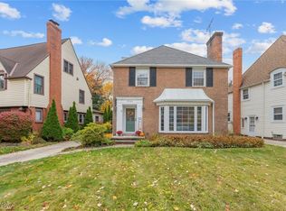 19190 S Sagamore Rd, Fairview Park, OH 44126