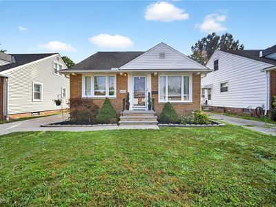 6423 Keltonshire Rd, Parma, OH, 44129