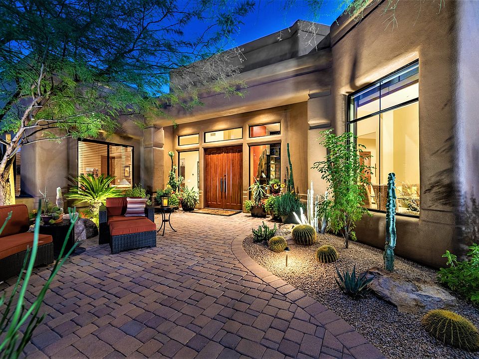 1st image of 8300 E Dixileta Dr #208