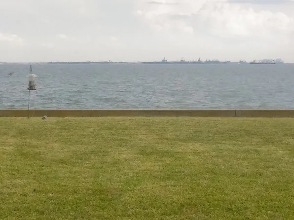 3820 Chesapeake Ave, Hampton, VA 23669