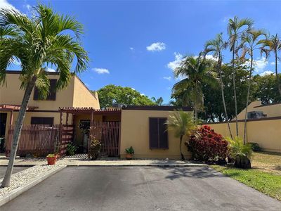 1421 E Golfview Dr #1421, Hollywood, FL, 33026