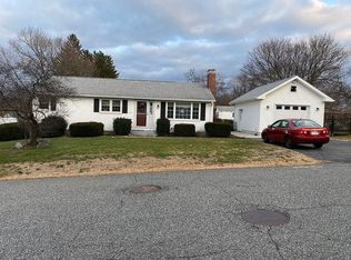167 Fernhill St, Chicopee, MA 01020