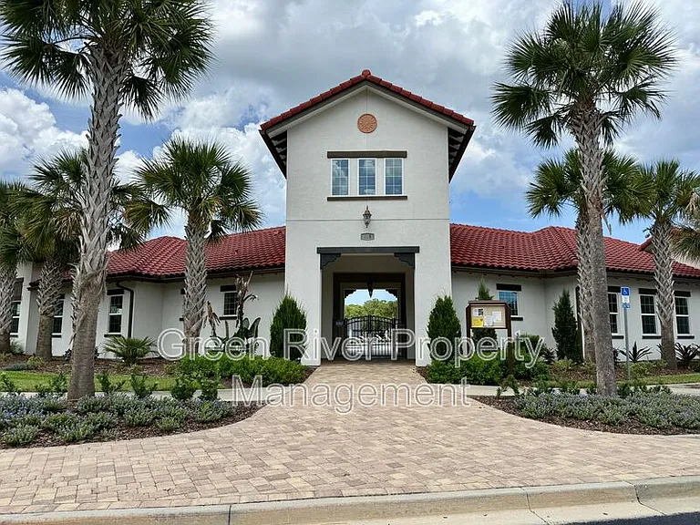 278 Pickett Dr — Photo 37