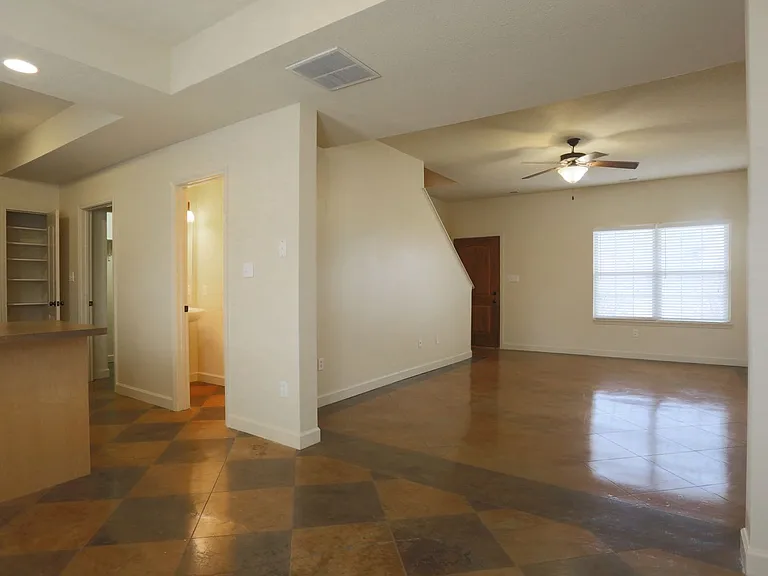 3101 Jenne Hill Dr — Photo 13