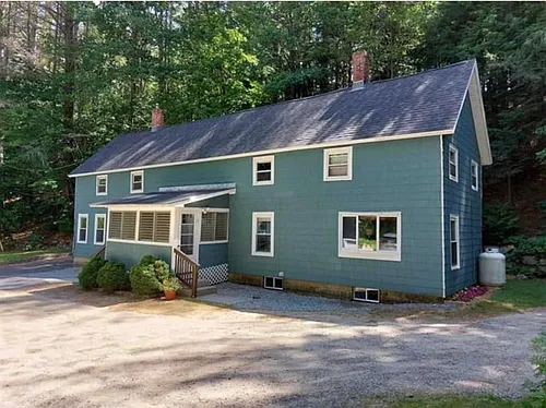 24 Cottage St #B Photo 1