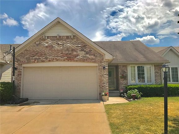 3rd image of 523 Silver Fox Ct