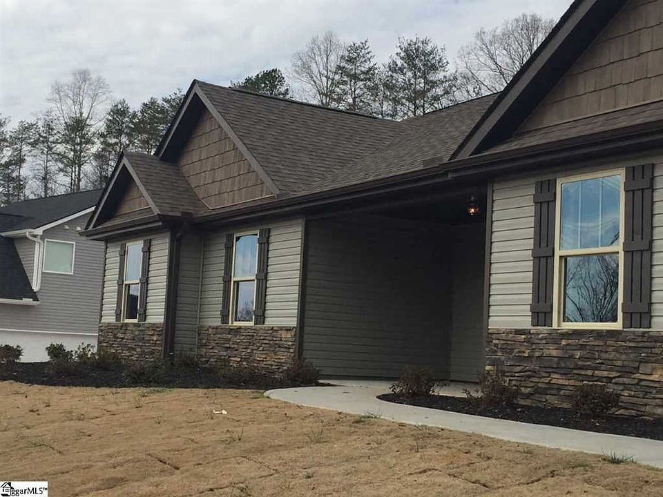 2nd image of 1838 Lake Cunningham Rd