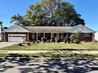 50 Concord St, New Milford, NJ 07646