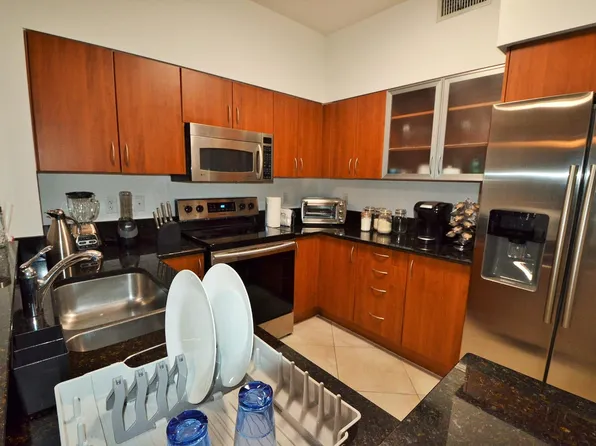 233 S Federal Hwy APT 725, Boca Raton, FL 33432