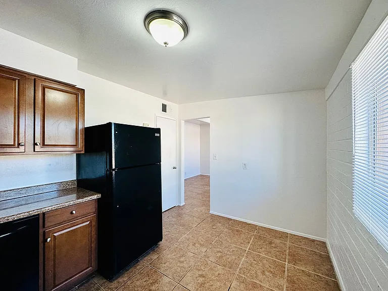 Fairmount-4215 — Photo 25