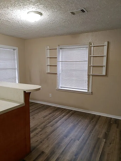 2 bed, 795 sqft, $1,260 — Photo 3