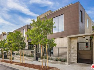927 1/2 Hilldale Ave, West Hollywood, CA 90069