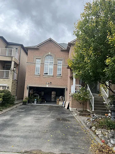 168 Sail Cres Photo 1
