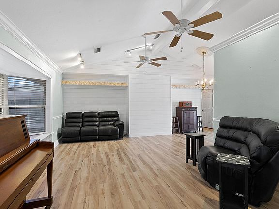 3rd image of 1450 SE Marisol Court
