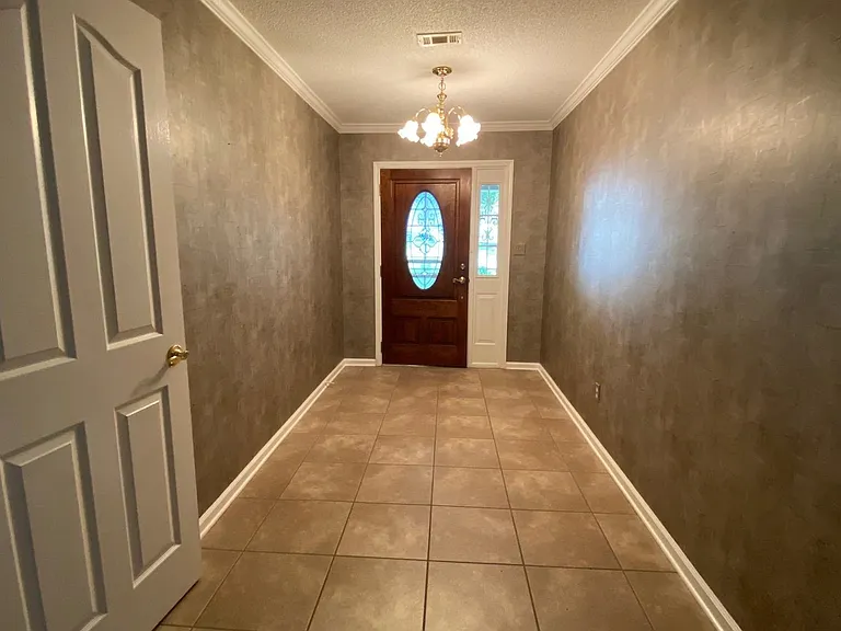 3008 Harpers Ferry Dr — Photo 5
