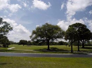 3213 Bent Pine Dr, Fort Pierce, FL 34951