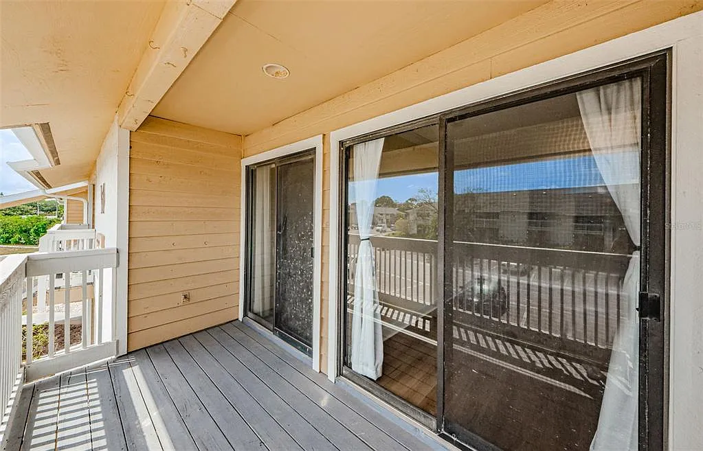 1 bed, 1.0 bath, 705 sqft, $1,425 — Photo 4