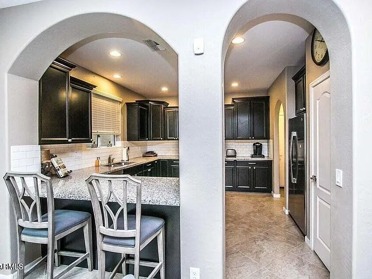 1089 S Annie Ln — Photo 4