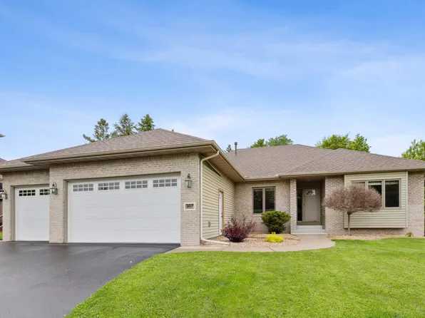 307 Lincoln Dr, Saint Michael, MN 55376