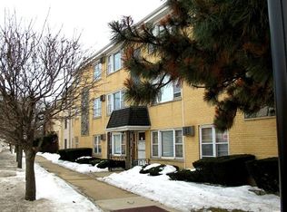8065 Grand Ave APT 3, River Grove, IL