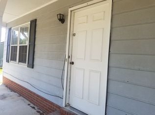 6516 Green Meadow Rd, Fayetteville, NC 28304