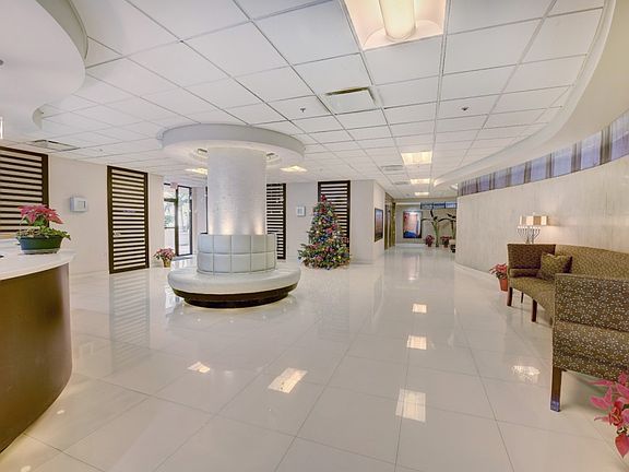 3rd image of 1623 Collins Ave APT 214C