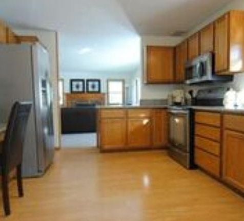 4th image of 12665 Dover Dr