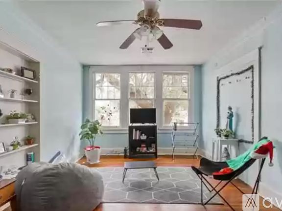 5th image of 4504 S Johnson St #1
