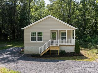 321 Flat Creek Rd, Black Mountain, NC 28711